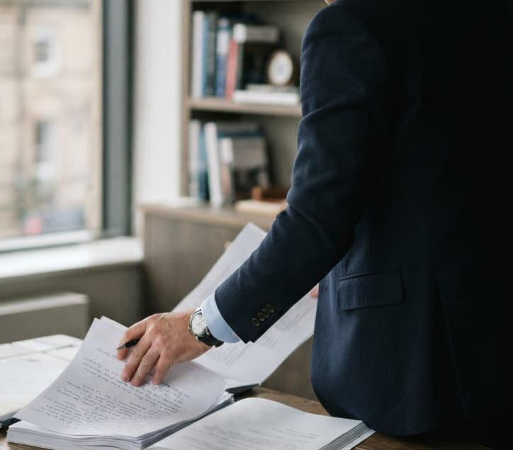 Independent HR adviser providing strategic guidance